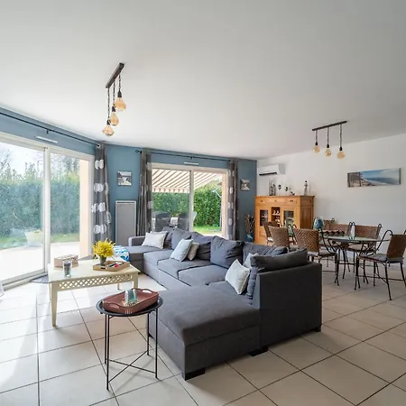 Maison Spacieuse A 600m Du Lac, 8 Pers., Piscine - Fr-1-50-161 *
